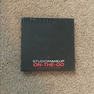 Studio makeup on the go palette cool down